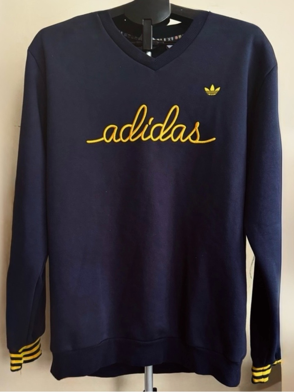 Adidas Men’s V-Neck Embroidered NWOT